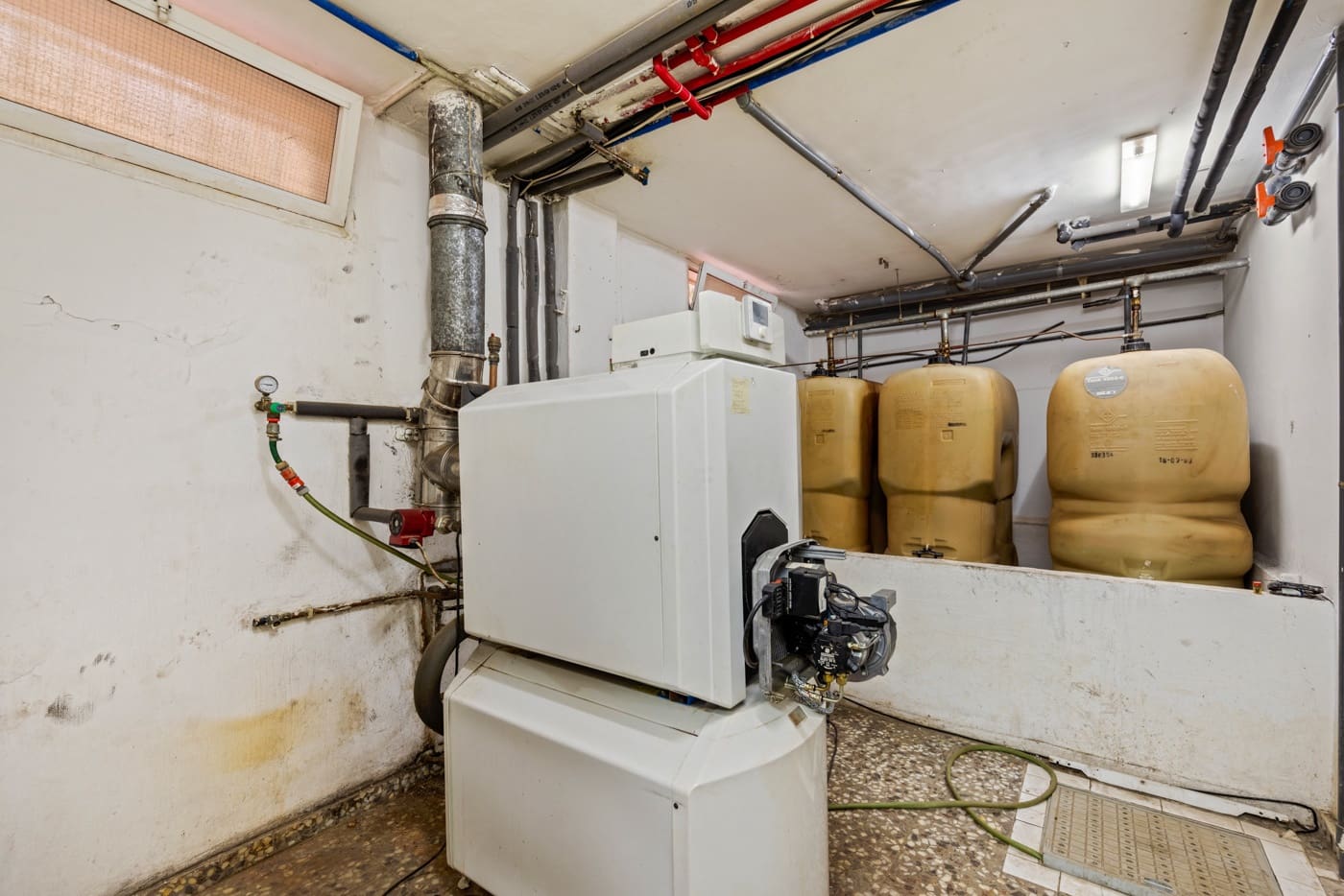 5 slaapkamer Villa te koop in Dona Pepa met zwembad - € 800.000 (Ref: 9512006)