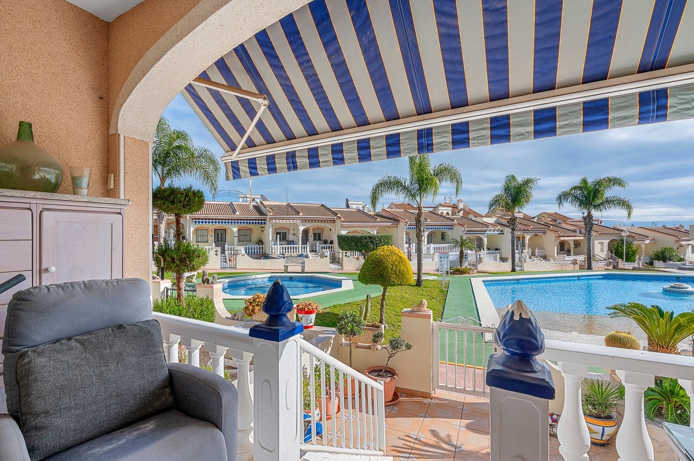 Casa de 2 habitaciones en Rojales en venta con piscina - 189.000 € (Ref: 9535505)