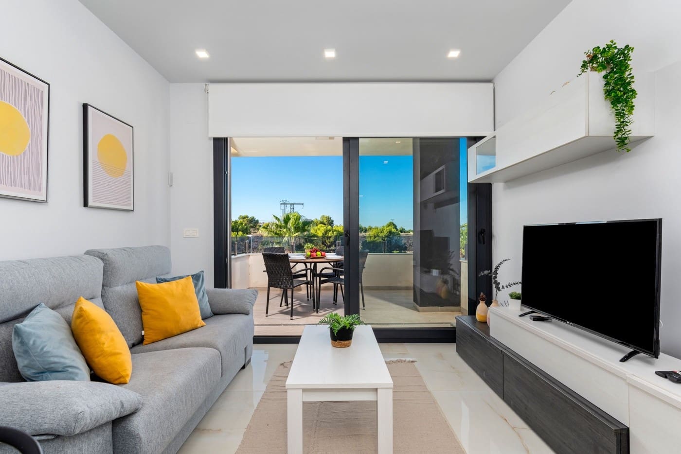 2 chambre Appartement à vendre à Los Altos avec piscine garage - 269 000 € (Ref: 9592077)