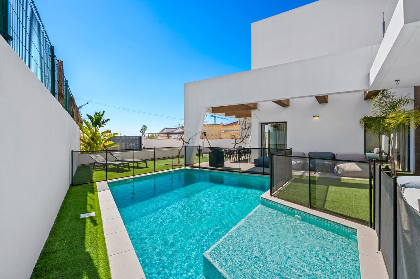 4 sypialnia Willa na sprzedaż w Ciudad Quesada z basenem - 699 000 € (Ref: 9642430)