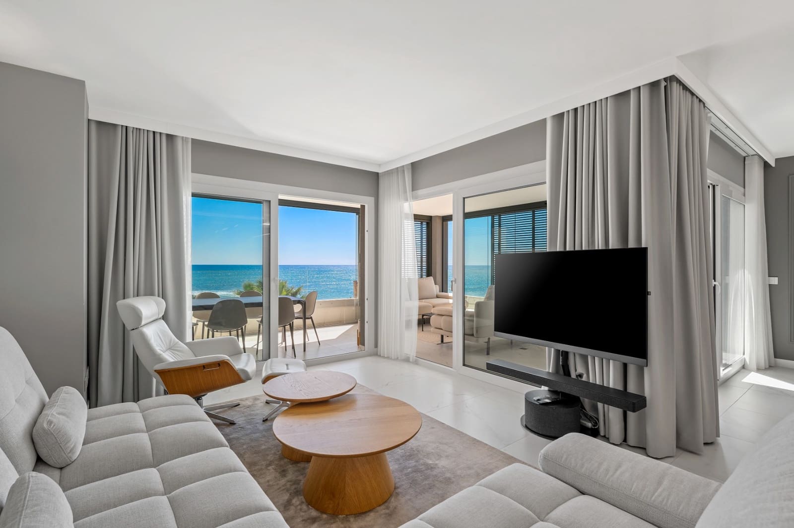 3 sypialnia Apartament na sprzedaż w Orihuela Costa z basenem - 1 200 000 € (Ref: 9720709)