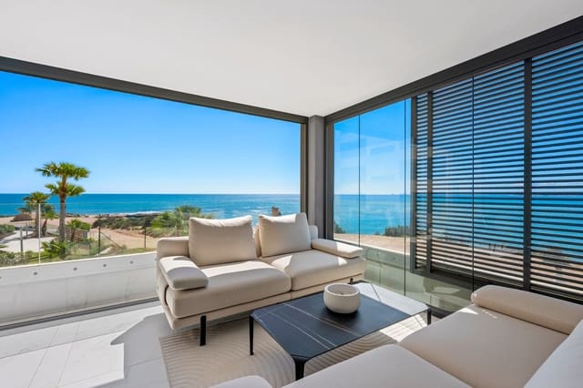 3 chambre Appartement à vendre à Punta Prima, Orihuela avec piscine - 1 200 000 € (Ref: 9720709)