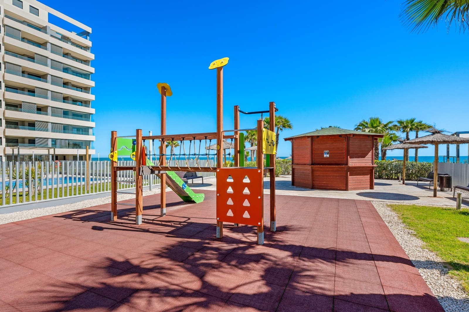 3 sypialnia Apartament na sprzedaż w Orihuela Costa z basenem - 1 200 000 € (Ref: 9720709)