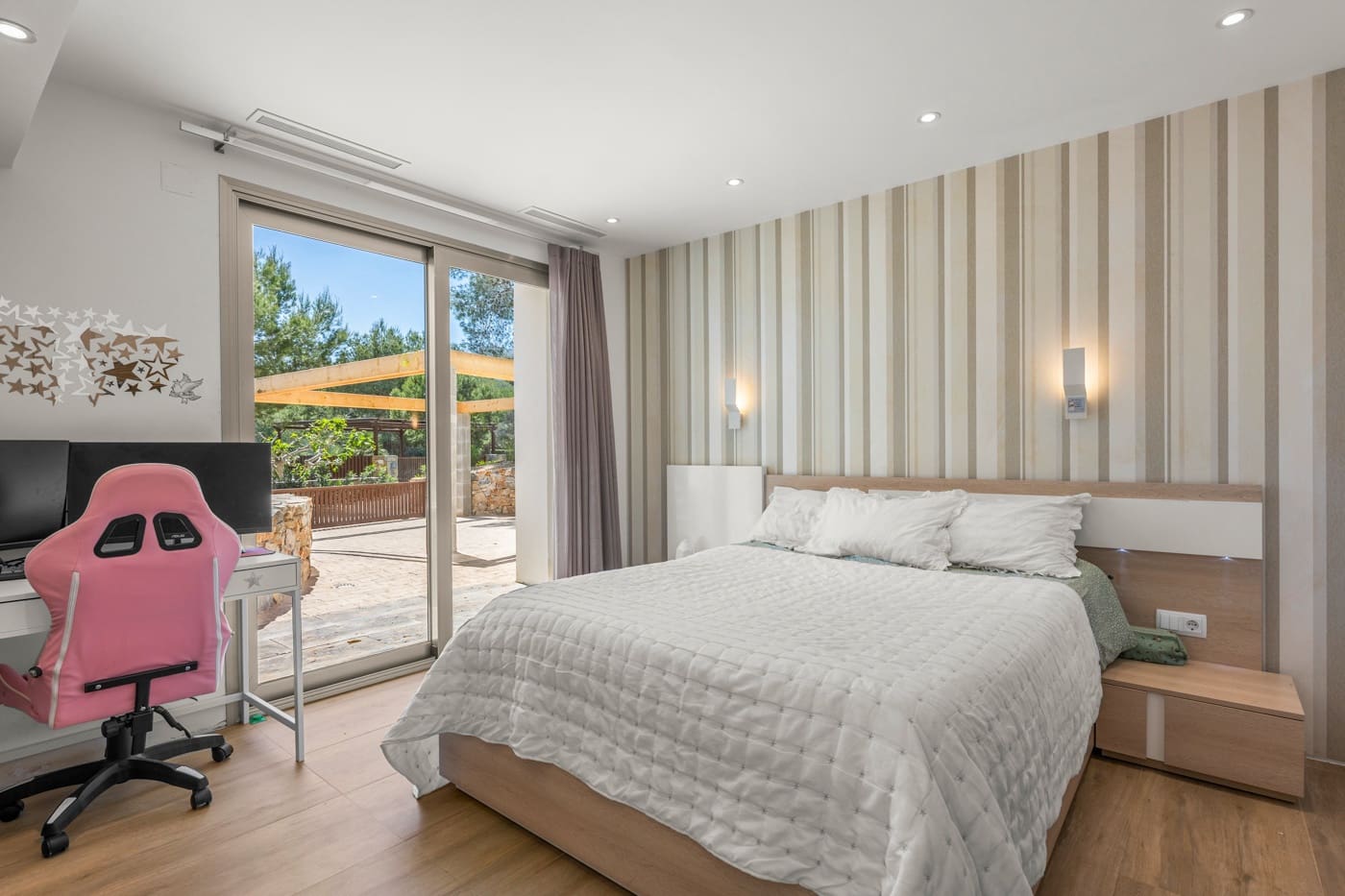 4 slaapkamer Villa te koop in Las Colinas Golf met zwembad garage - € 999.000 (Ref: 9800838)