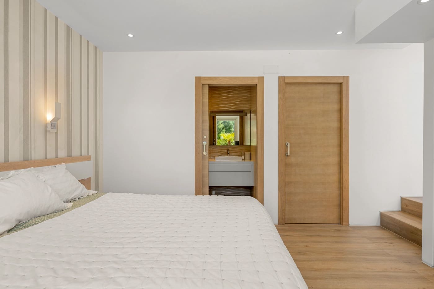 4 slaapkamer Villa te koop in Las Colinas Golf met zwembad garage - € 999.000 (Ref: 9800838)