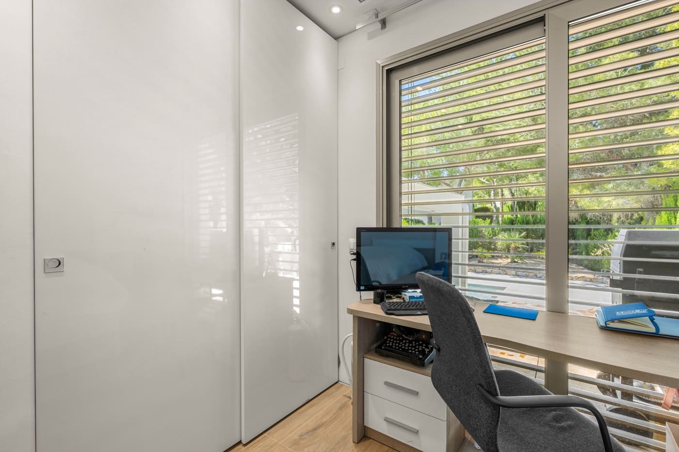 4 slaapkamer Villa te koop in Las Colinas Golf met zwembad garage - € 999.000 (Ref: 9800838)