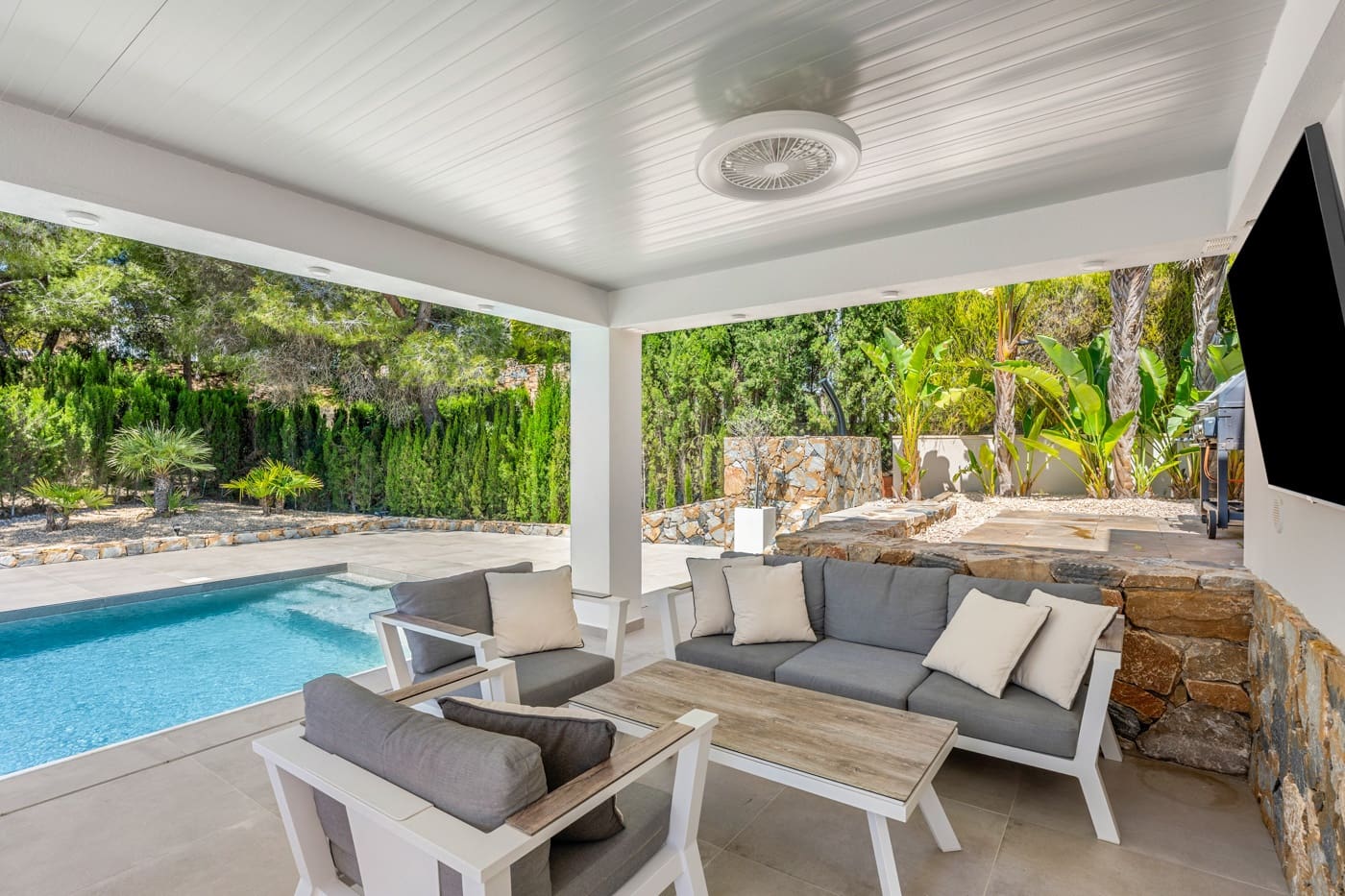 4 slaapkamer Villa te koop in Las Colinas Golf met zwembad garage - € 999.000 (Ref: 9800838)