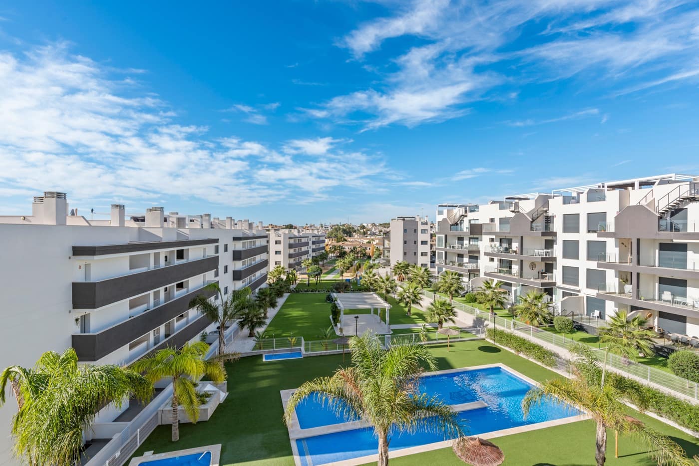 2 camera da letto Attico in vendita in Villamartin con piscina garage - 319.900 € (Rif: 9821669)