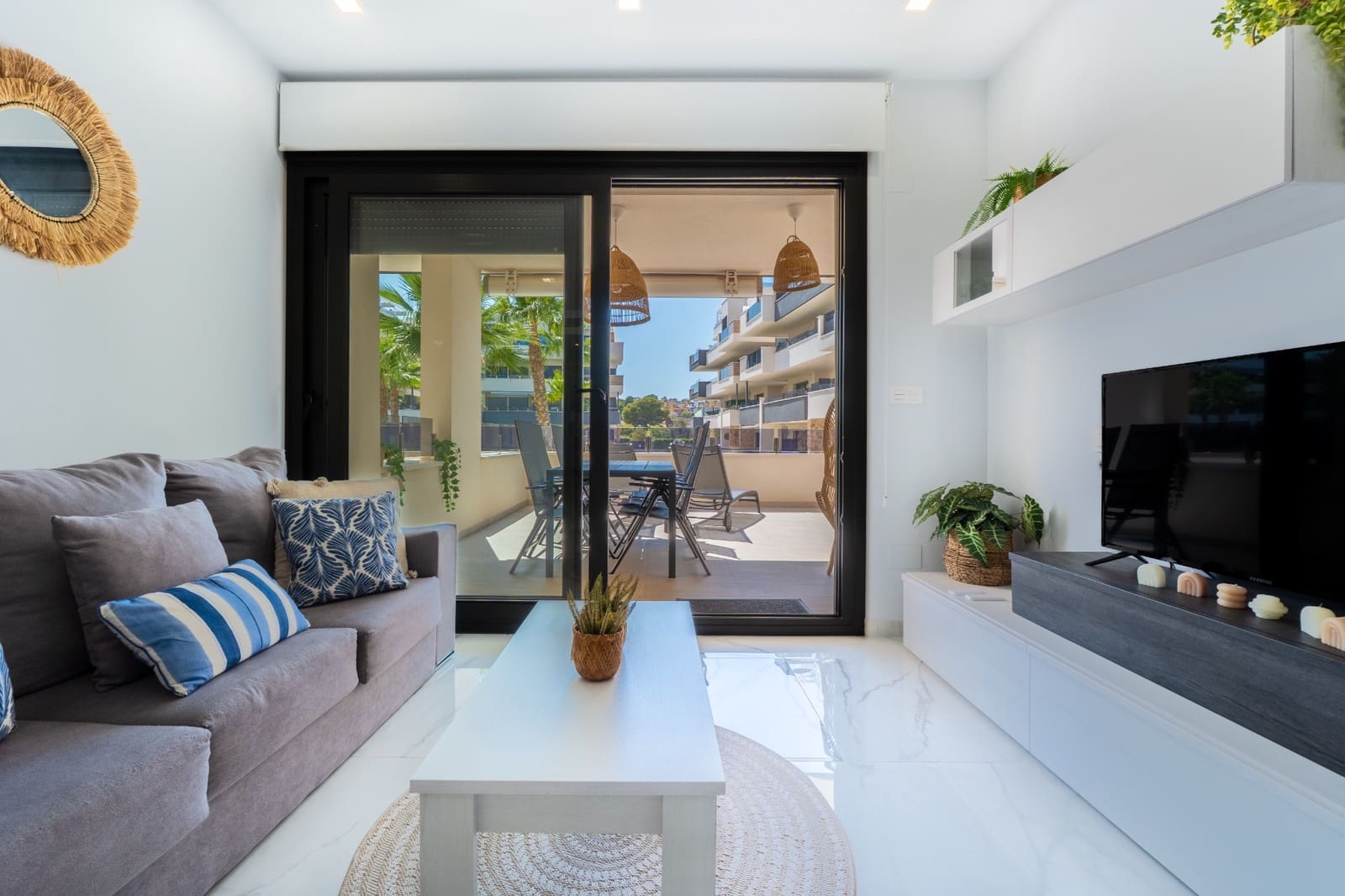 2 bedroom Apartment for sale in Los Altos with pool garage - € 310,000 (Ref: 9938889)