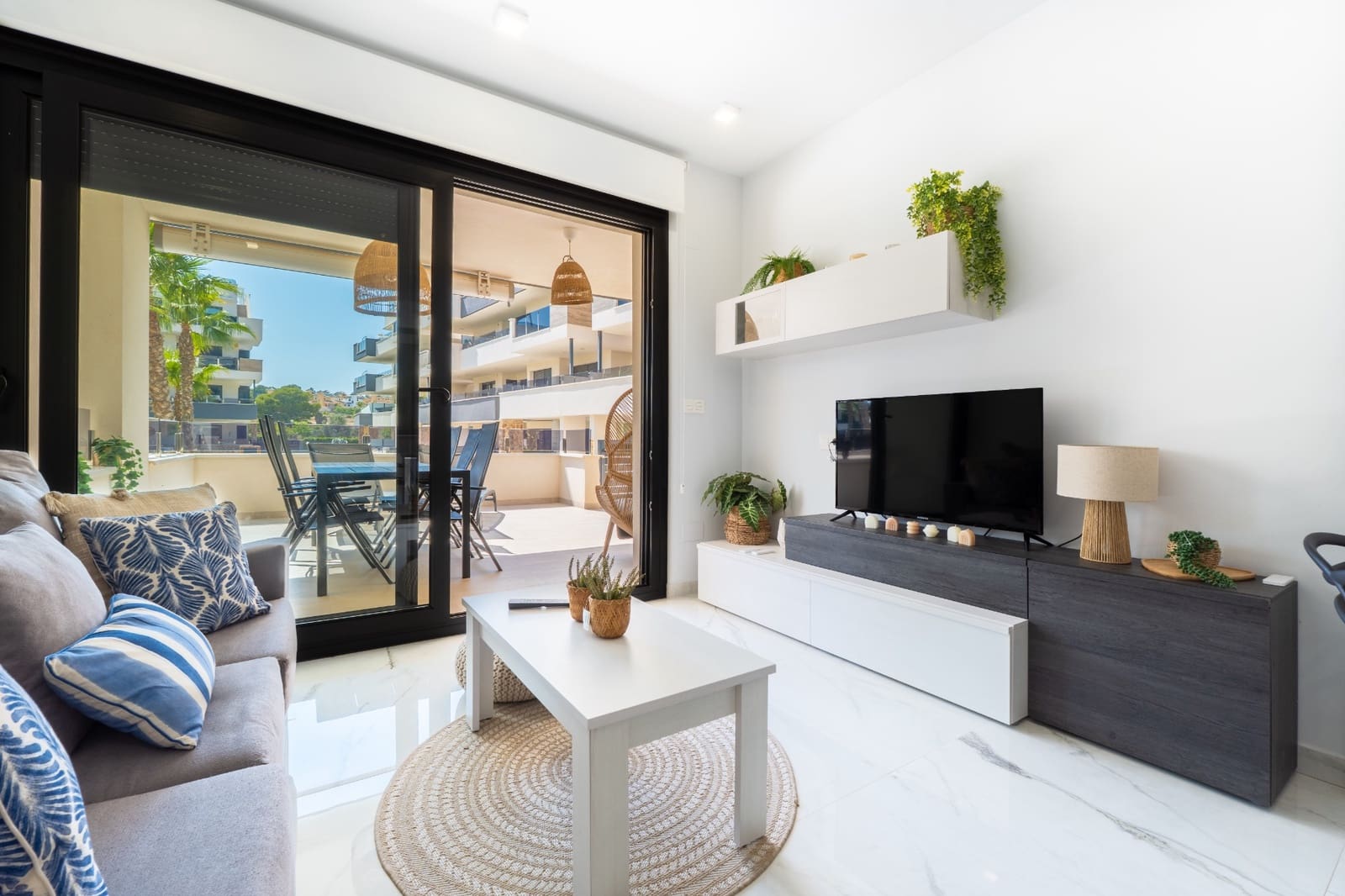 2 bedroom Apartment for sale in Los Altos with pool garage - € 310,000 (Ref: 9938889)