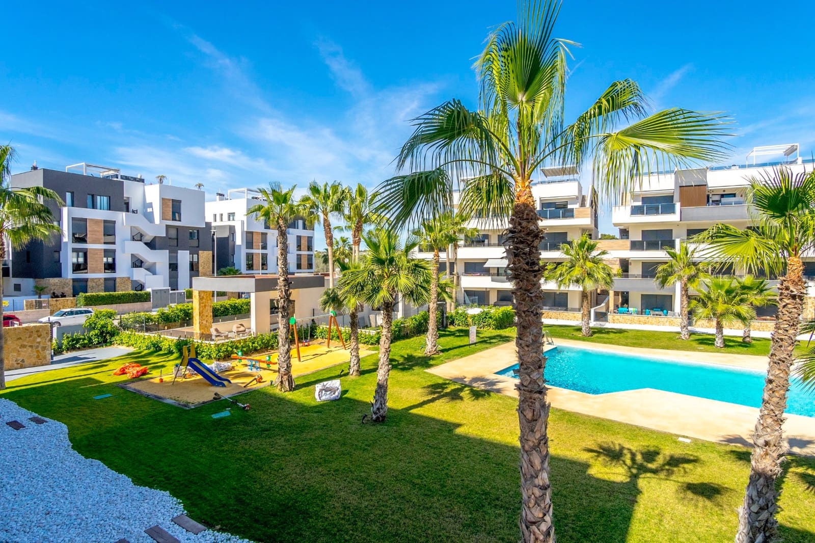 2 bedroom Apartment for sale in Los Altos with pool garage - € 310,000 (Ref: 9938889)