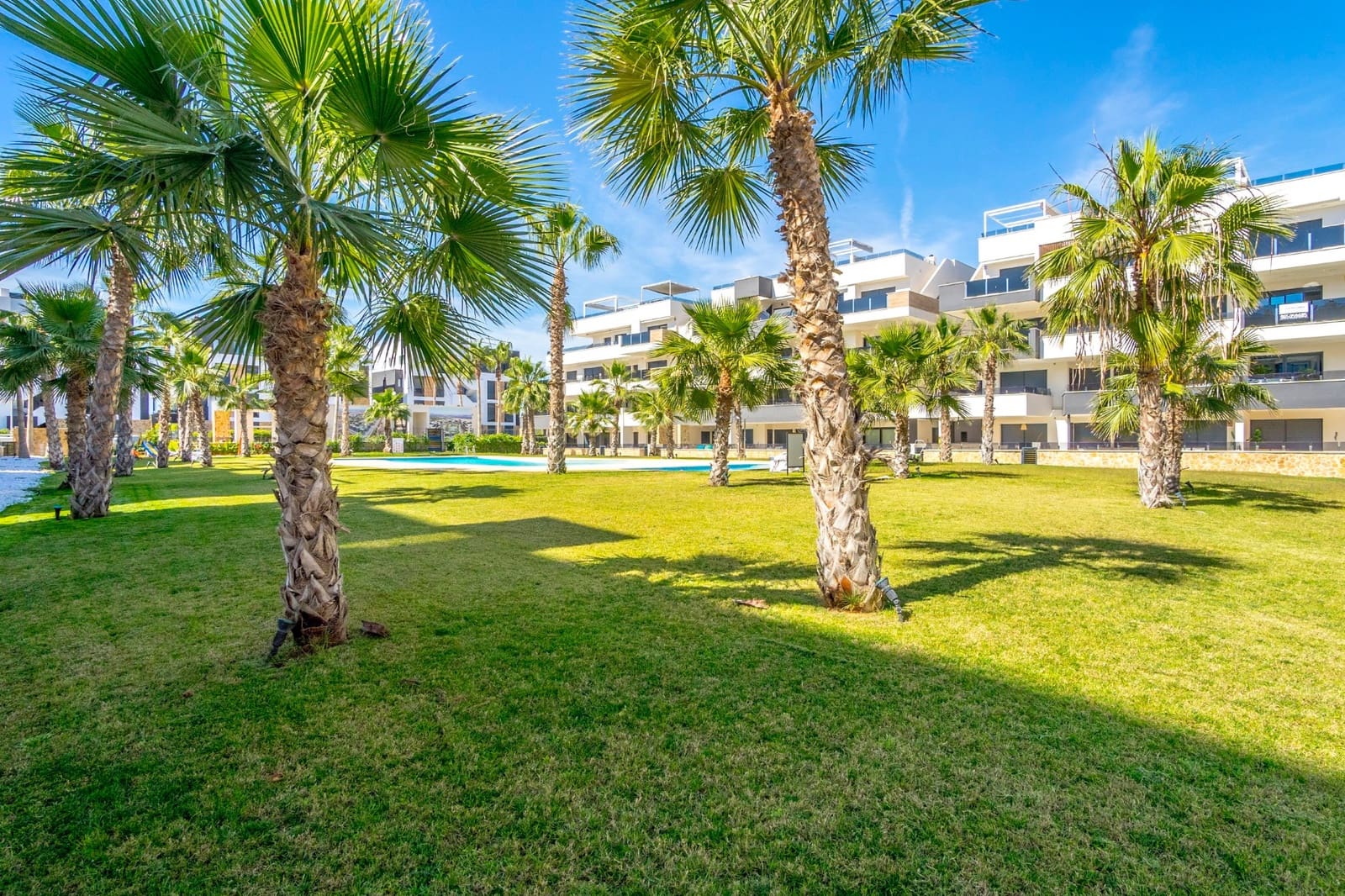 2 bedroom Apartment for sale in Los Altos with pool garage - € 310,000 (Ref: 9938889)