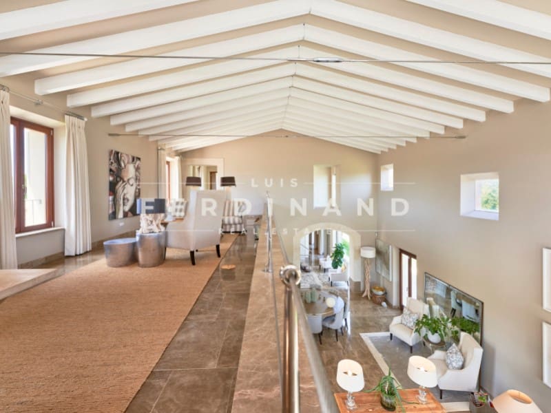 6 Zimmer Villa zu verkaufen in Santa Maria del Cami mit Pool Garage - 5.950.000 € (Ref: 10100202)