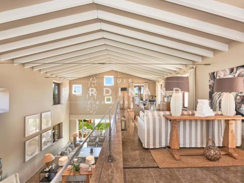 6 Zimmer Villa zu verkaufen in Santa Maria del Cami mit Pool Garage - 5.950.000 € (Ref: 10100202)
