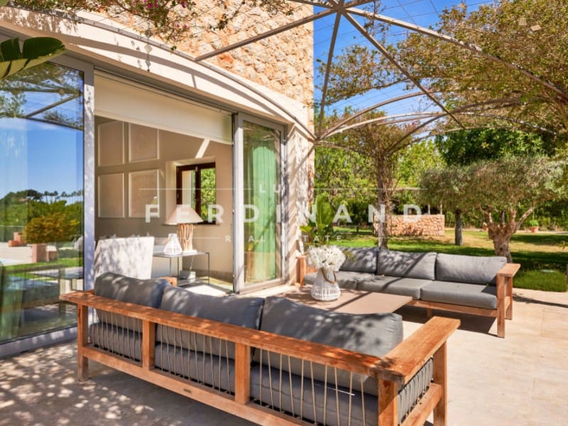 6 Zimmer Villa zu verkaufen in Santa Maria del Cami mit Pool Garage - 5.950.000 € (Ref: 10100202)