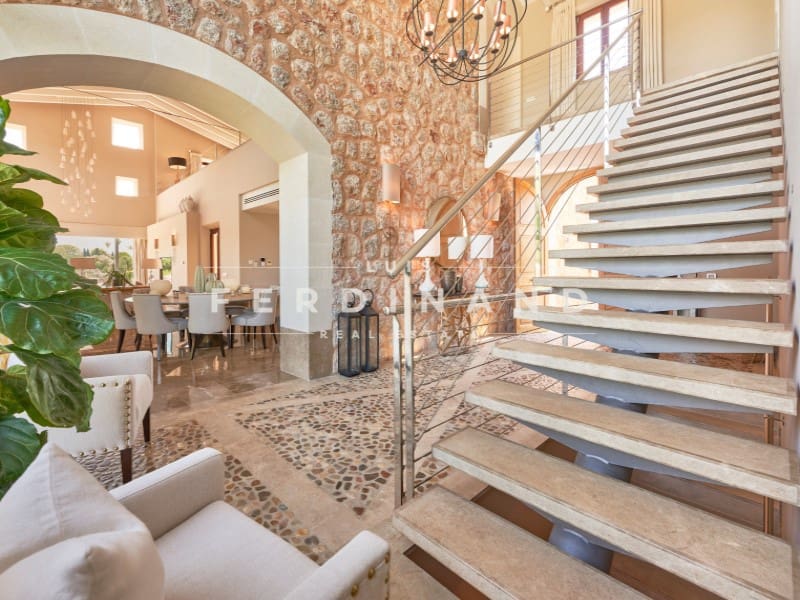 6 Zimmer Villa zu verkaufen in Santa Maria del Cami mit Pool Garage - 5.950.000 € (Ref: 10100202)