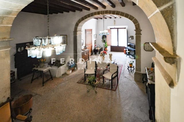 10 soverom Villa til salgs i Binissalem med svømmebasseng garasje - € 1 950 000 (Ref: 7411393)