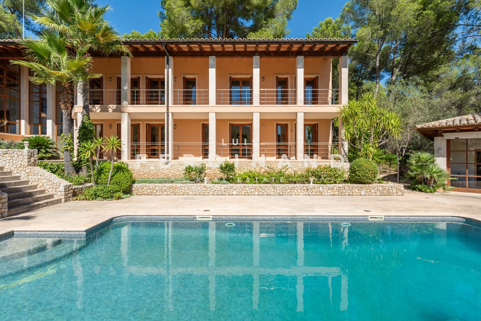 6 soverom Villa til salgs i Son Vida med svømmebasseng garasje - € 4 350 000 (Ref: 7827116)