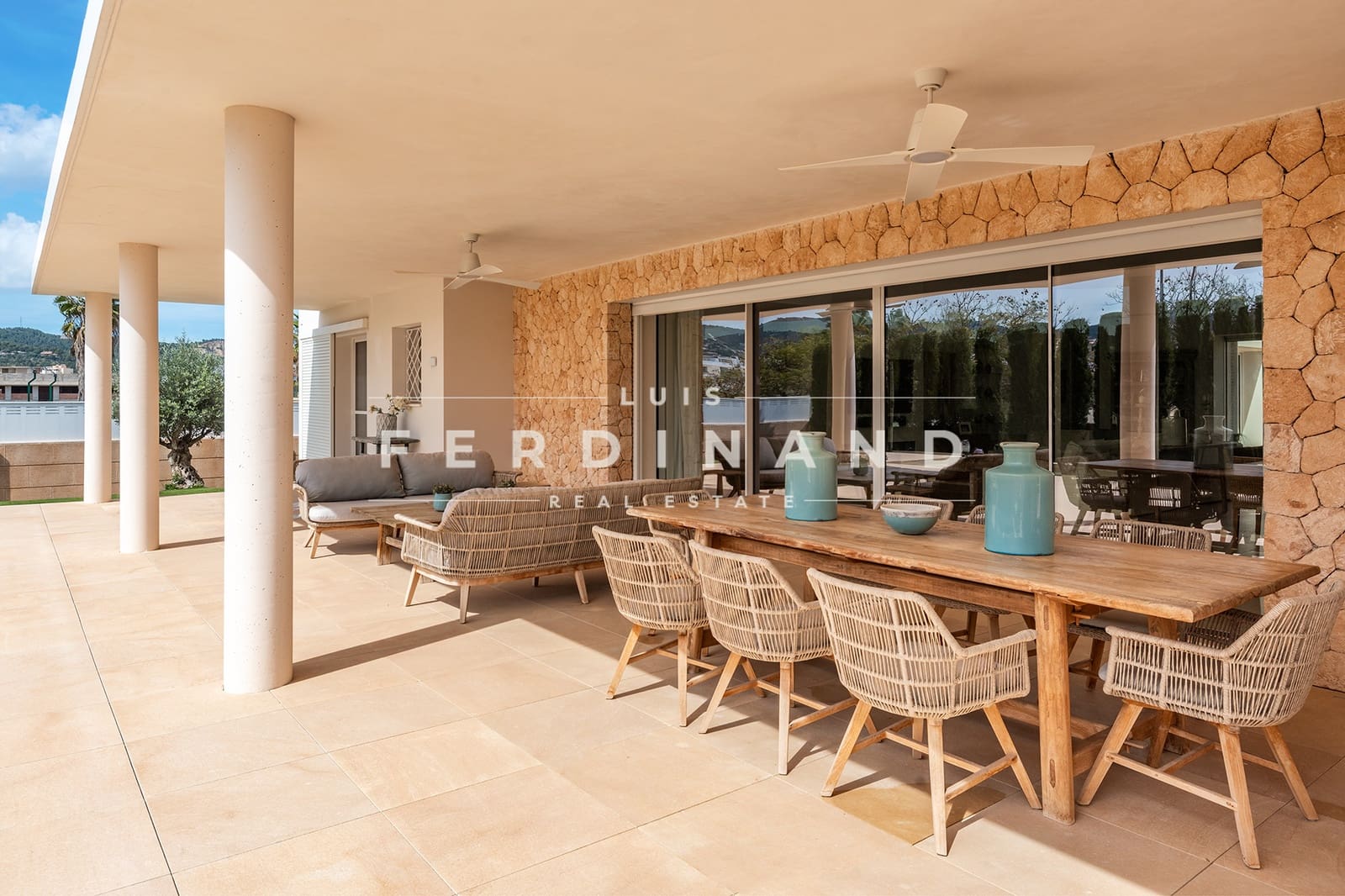 5 soveværelse Villa til salg i Palma de Mallorca med swimmingpool - € 2.950.000 (Ref: 8218021)