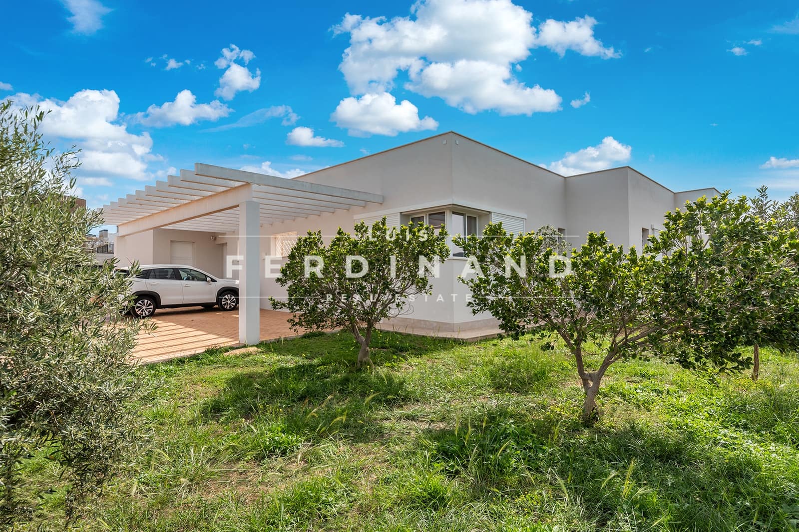 5 soveværelse Villa til salg i Palma de Mallorca med swimmingpool - € 2.950.000 (Ref: 8218021)