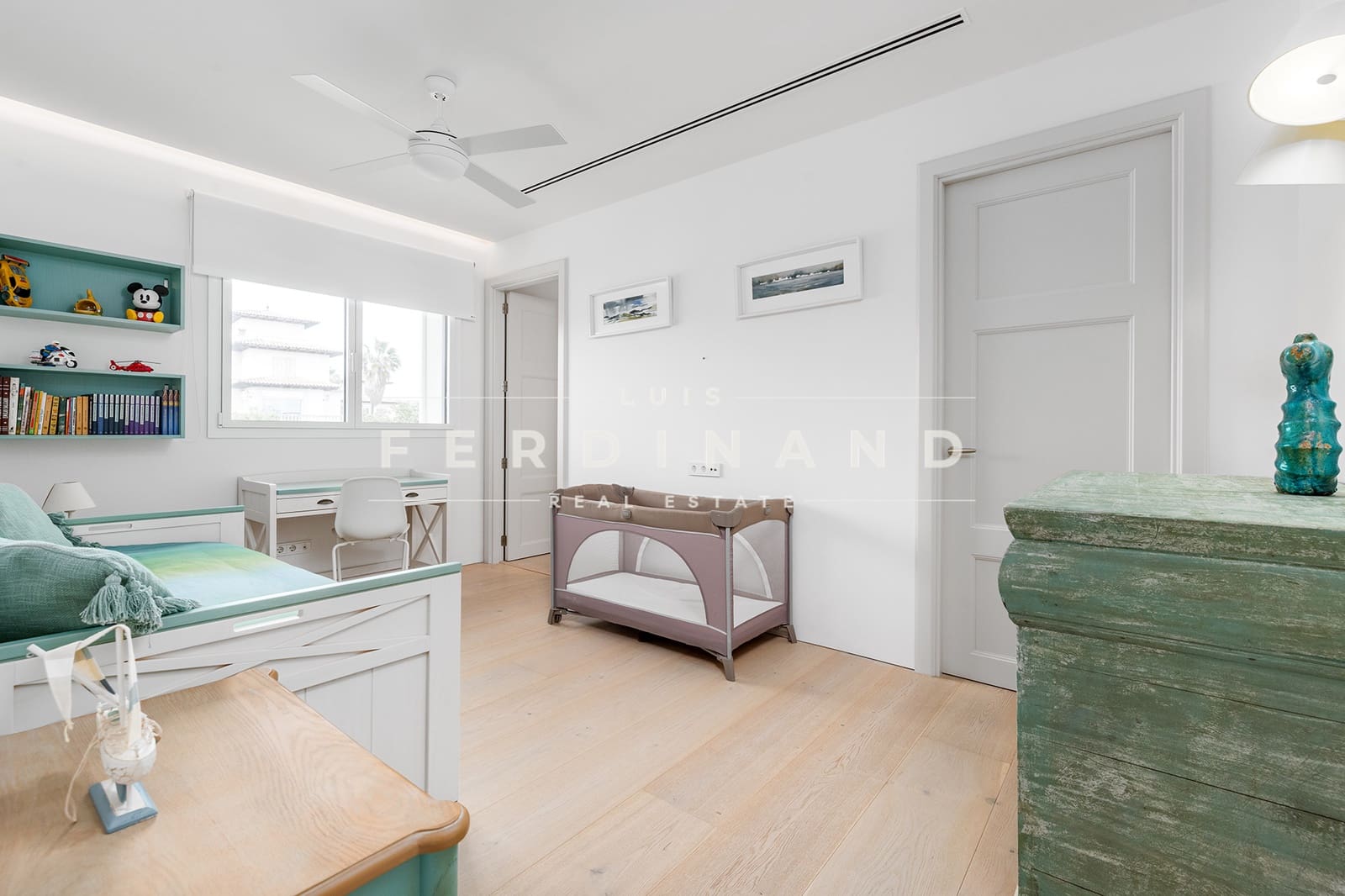 5 soveværelse Villa til salg i Palma de Mallorca med swimmingpool - € 2.950.000 (Ref: 8218021)