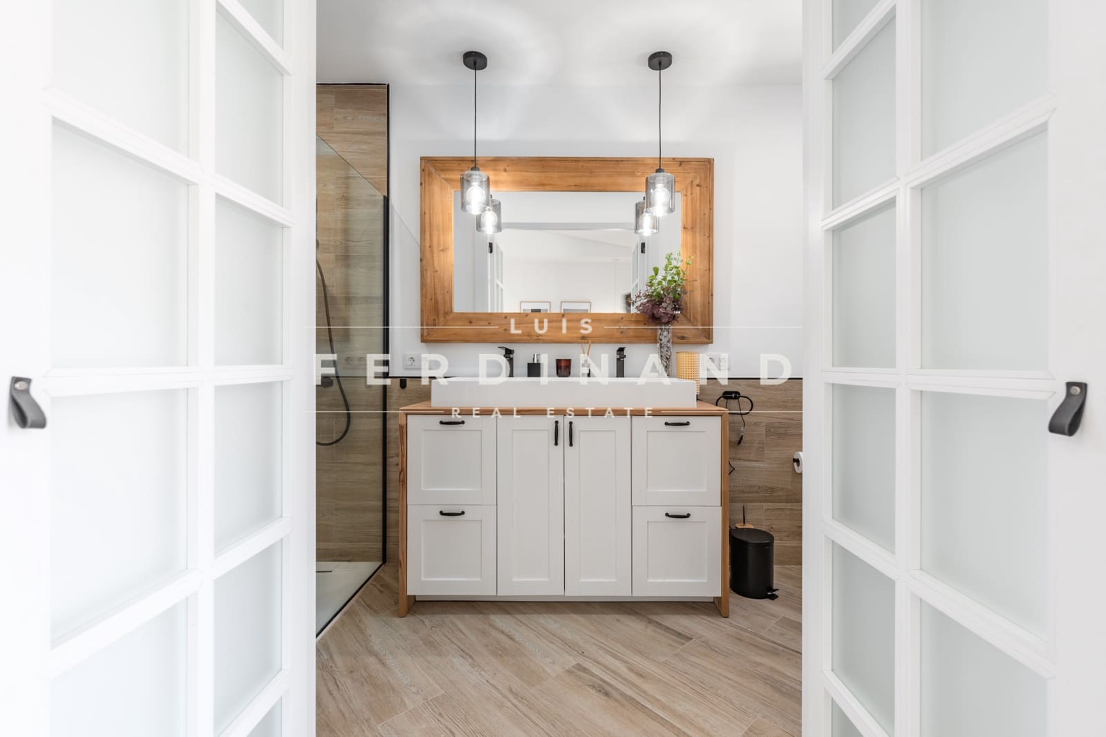 3 soveværelse Villa til salg i Sant Joan med swimmingpool - € 597.500 (Ref: 8309643)