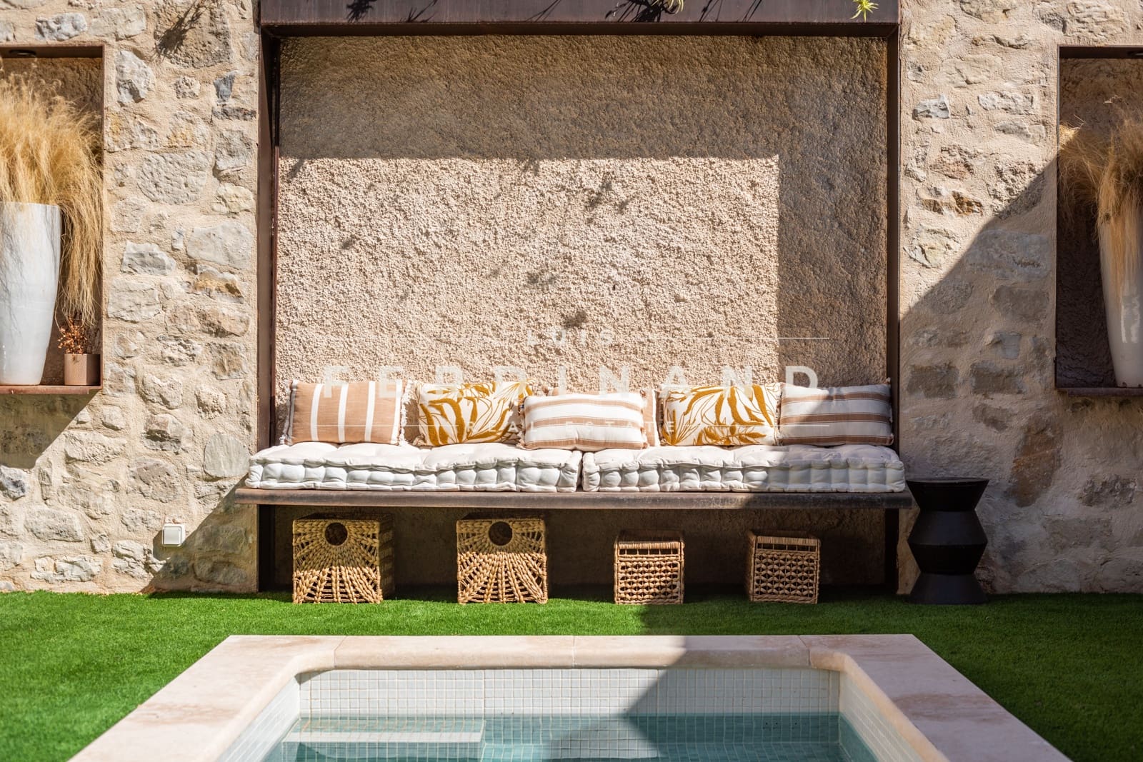 3 soveværelse Villa til salg i Sant Joan med swimmingpool - € 597.500 (Ref: 8309643)