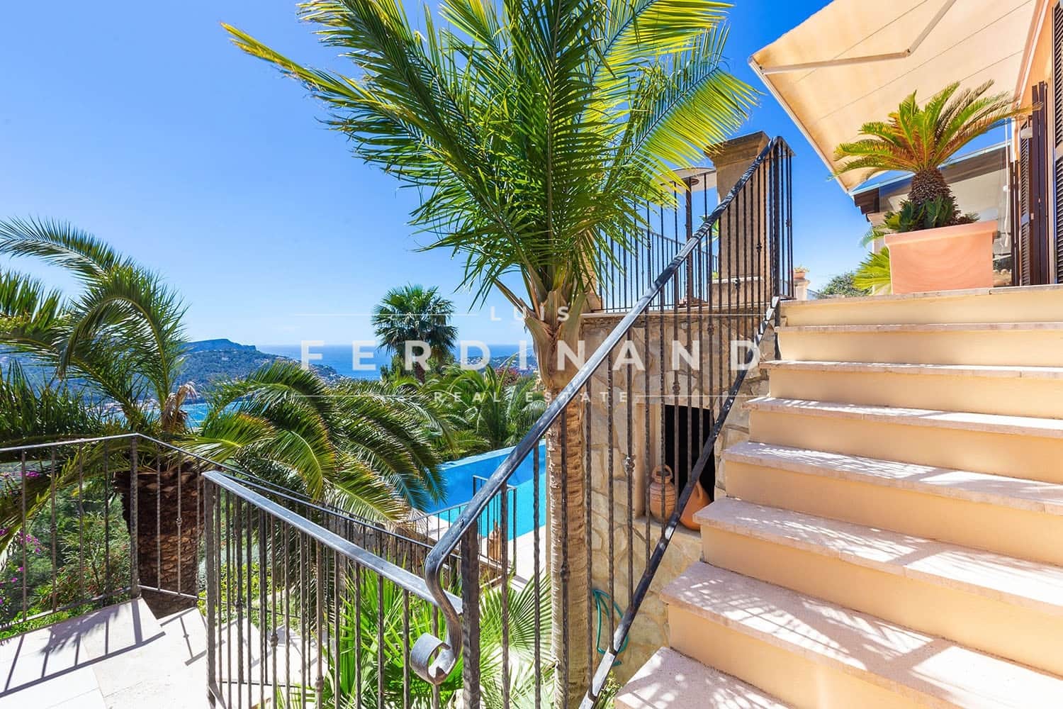 6 soveværelse Villa til salg i Puerto de Andratx med swimmingpool garage - € 9.900.000 (Ref: 8518667)