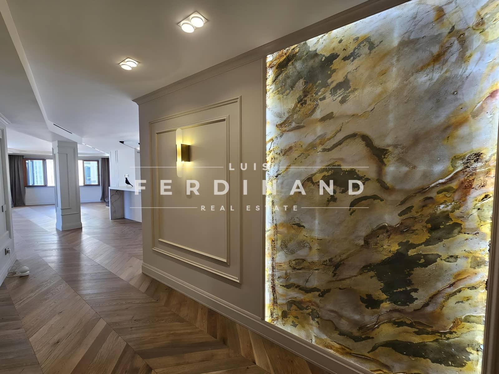 4 soveværelse Penthouse til salg i Palma de Mallorca med garage - € 1.595.000 (Ref: 8623081)