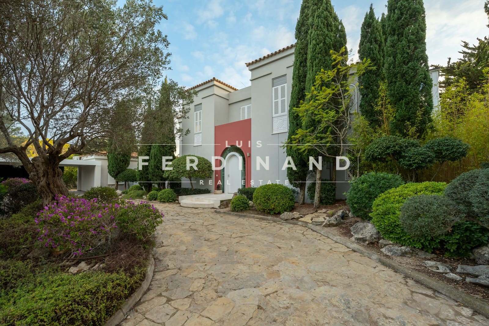 5 soveværelse Finca/Landehus til salg i Calvia med swimmingpool garage - € 6.300.000 (Ref: 8671245)