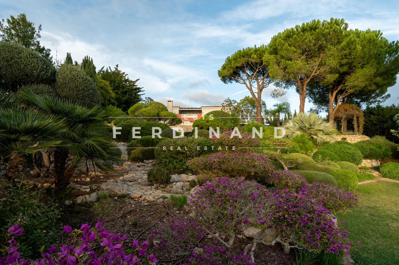 5 soveværelse Finca/Landehus til salg i Calvia med swimmingpool garage - € 6.300.000 (Ref: 8671245)