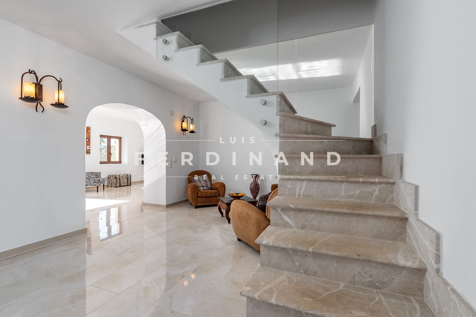 6 slaapkamer Finca/Landhuis te koop in Montuiri met zwembad garage - € 2.950.000 (Ref: 8800551)