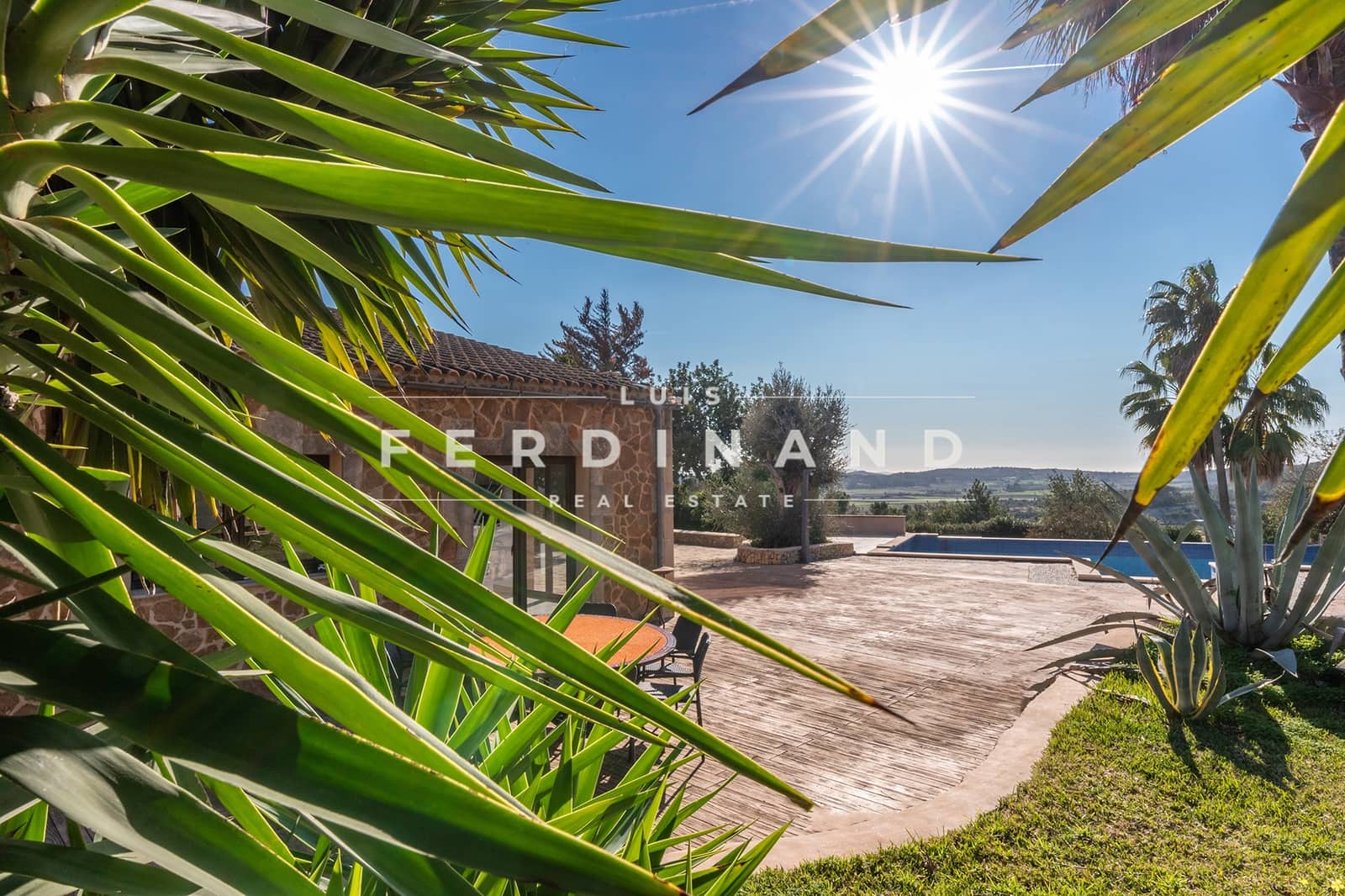 6 slaapkamer Finca/Landhuis te koop in Montuiri met zwembad garage - € 2.950.000 (Ref: 8800551)