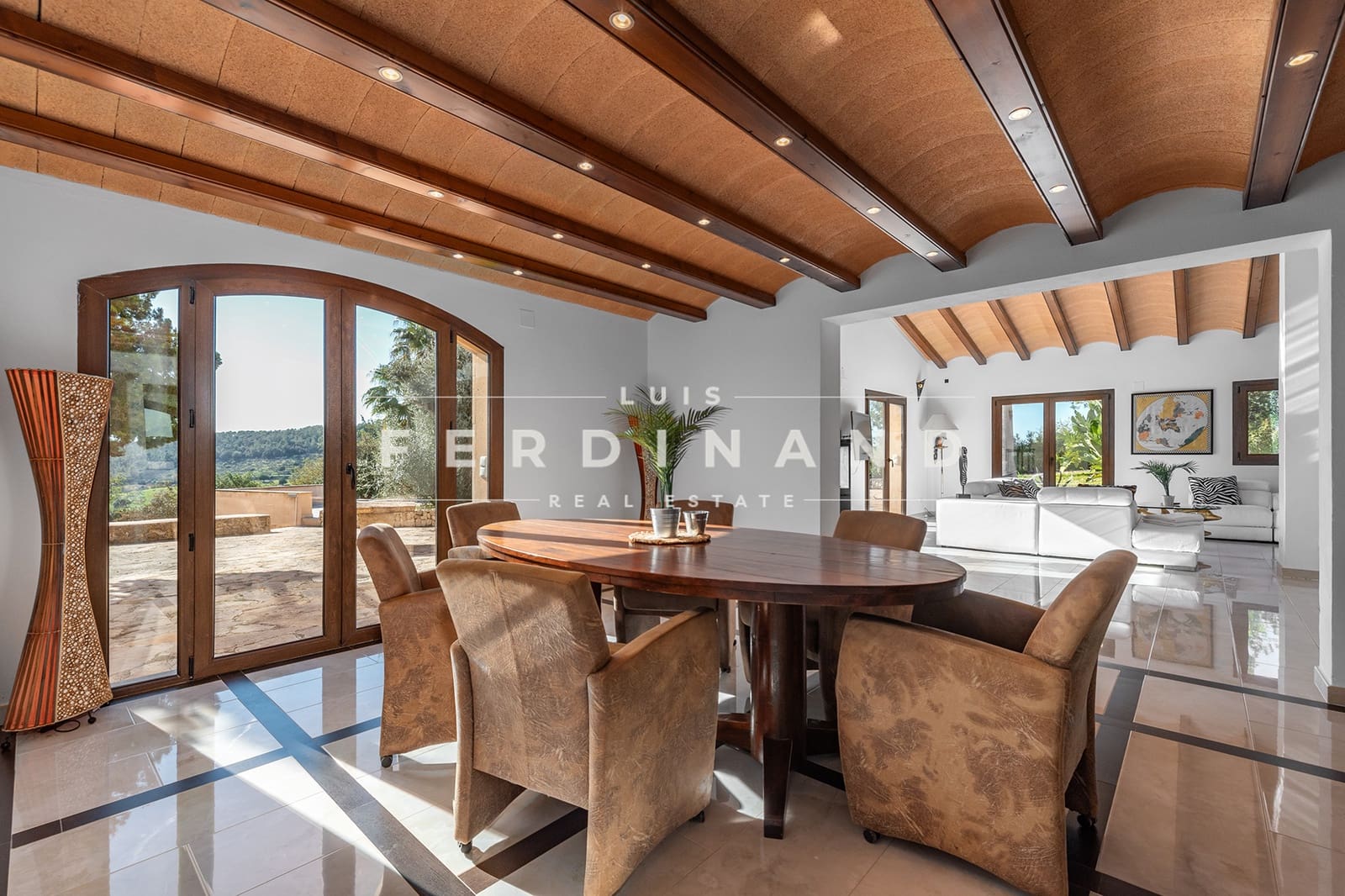 6 slaapkamer Finca/Landhuis te koop in Montuiri met zwembad garage - € 2.950.000 (Ref: 8800551)