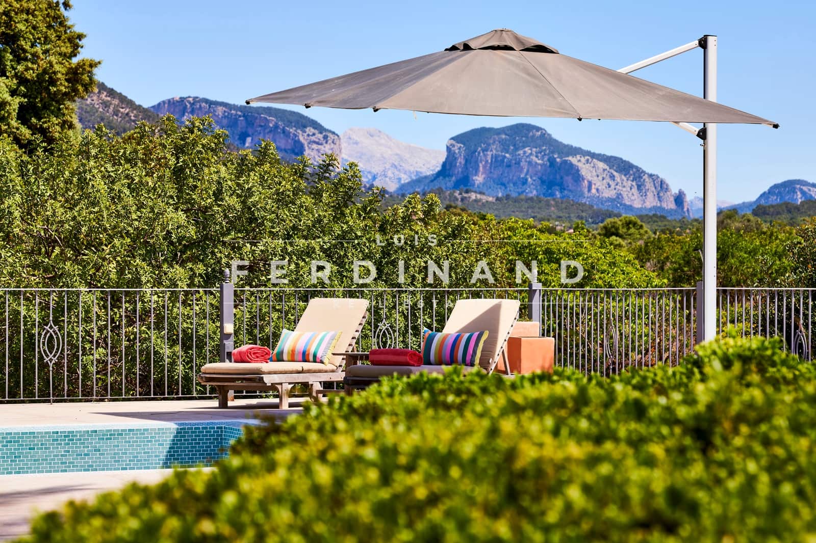 6 slaapkamer Finca/Landhuis te koop in Santa Maria del Cami met zwembad - € 7.500.000 (Ref: 9000205)