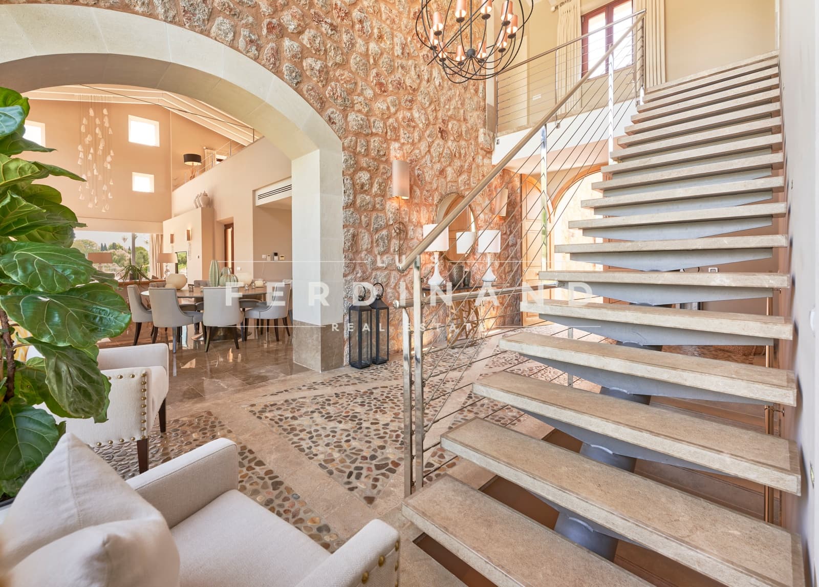 6 slaapkamer Finca/Landhuis te koop in Santa Maria del Cami met zwembad - € 7.500.000 (Ref: 9000205)