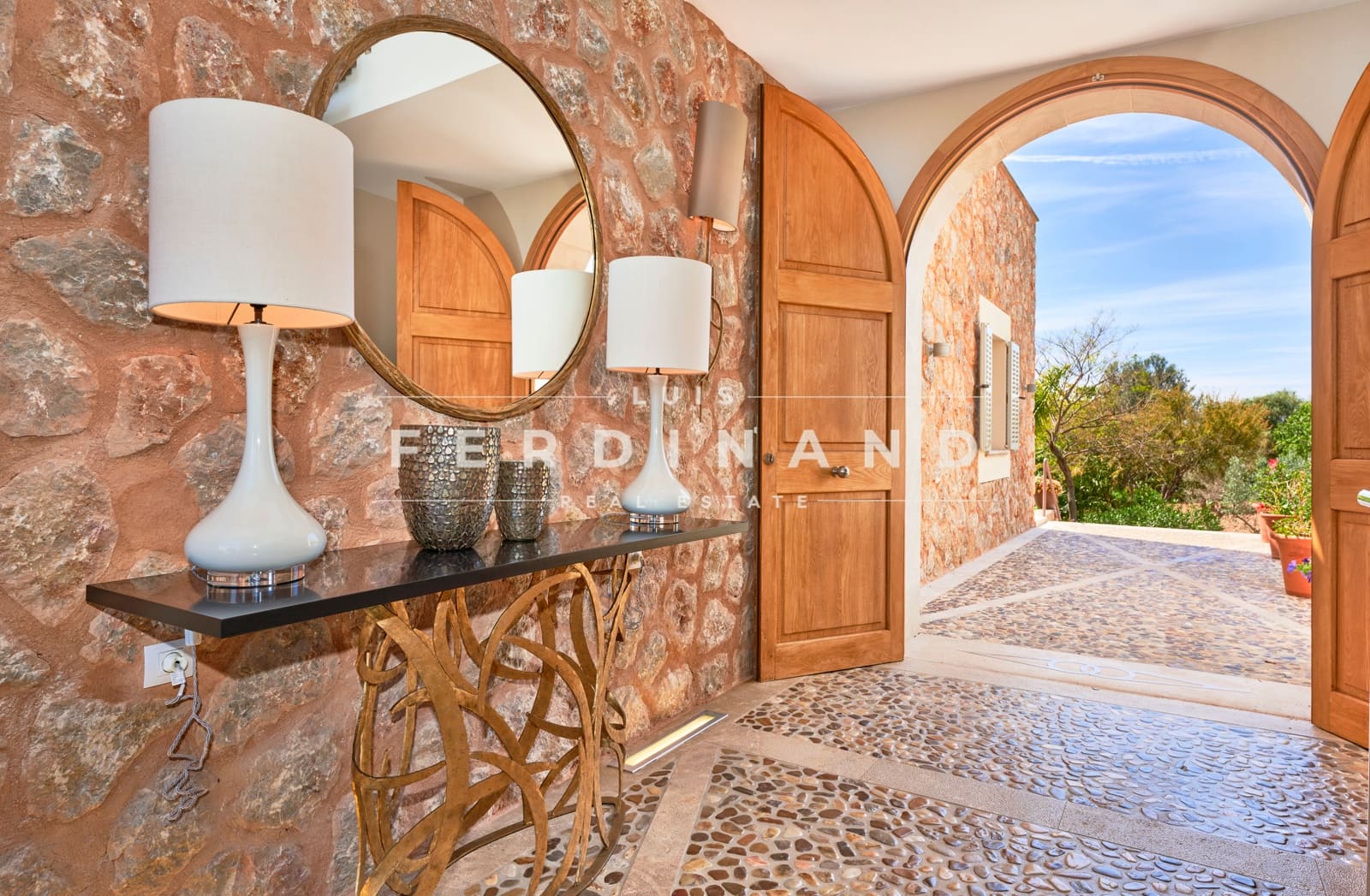 6 slaapkamer Finca/Landhuis te koop in Santa Maria del Cami met zwembad - € 7.500.000 (Ref: 9000205)