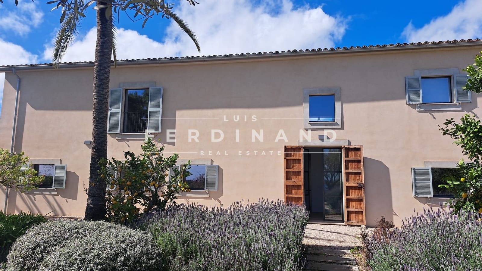 5 soveværelse Finca/Landehus til salg i Palma de Mallorca med swimmingpool garage - € 3.250.000 (Ref: 9257987)