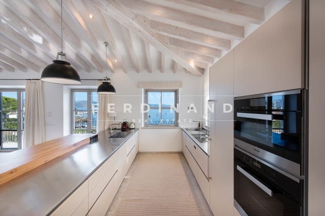 5 soverom Villa til salgs i Alcúdia med svømmebasseng garasje - € 5 900 000 (Ref: 9261942)