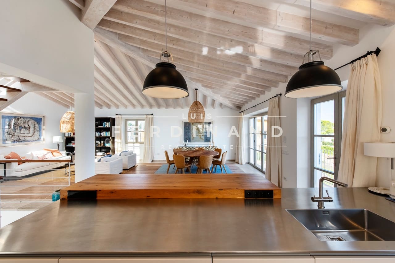 5 soverom Villa til salgs i Alcudia med svømmebasseng garasje - € 5 900 000 (Ref: 9261942)