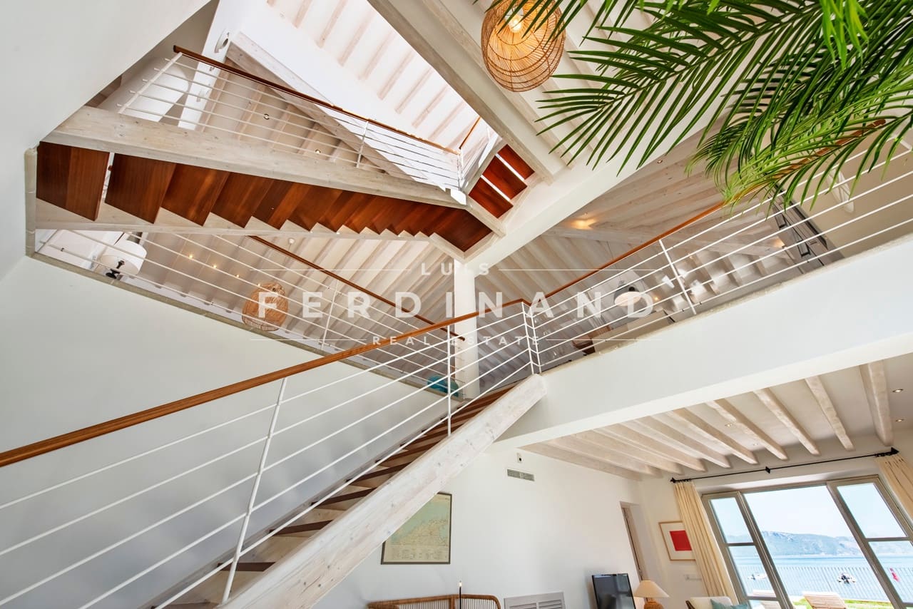 5 soverom Villa til salgs i Alcudia med svømmebasseng garasje - € 5 900 000 (Ref: 9261942)