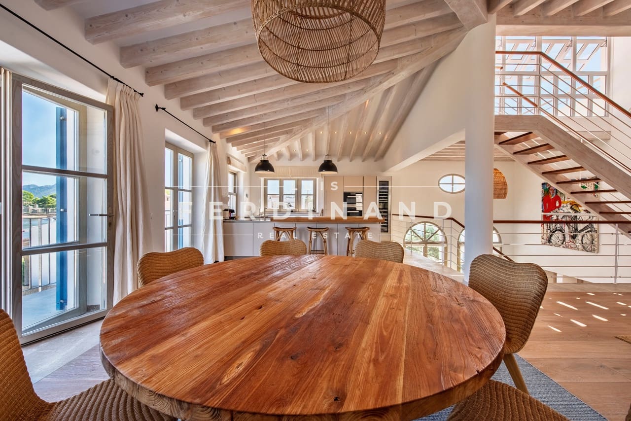 5 soverom Villa til salgs i Alcudia med svømmebasseng garasje - € 5 900 000 (Ref: 9261942)