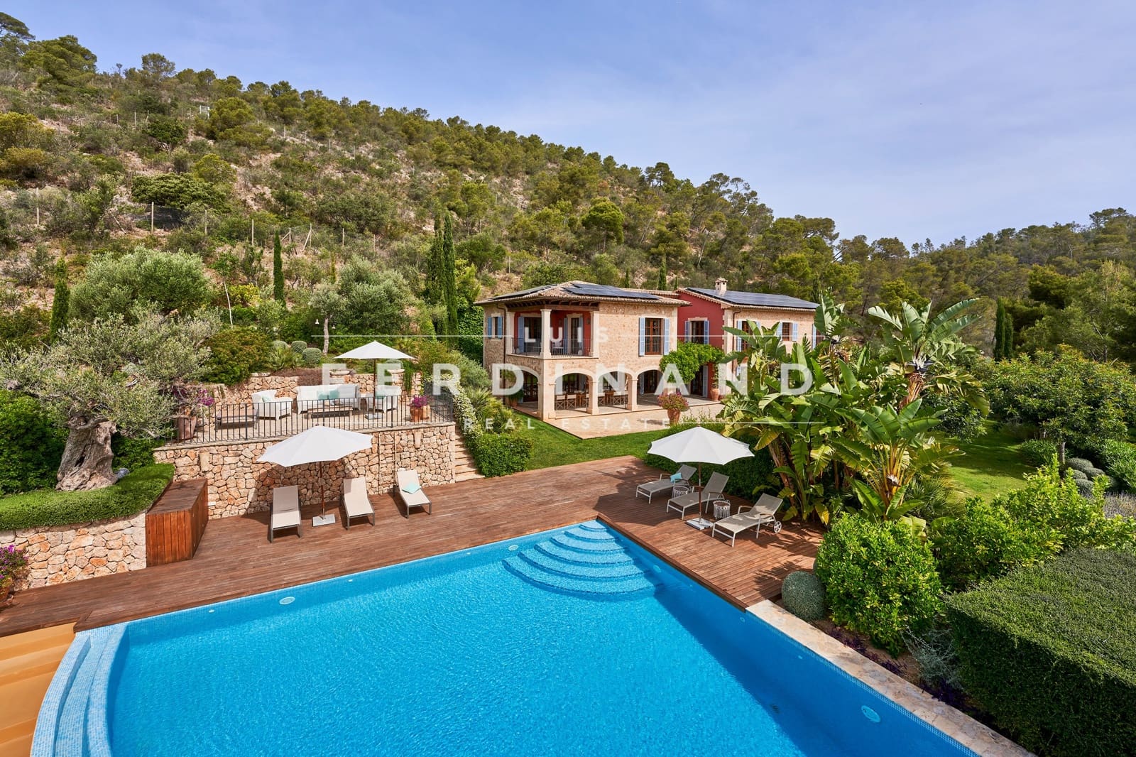 5 slaapkamer Finca/Landhuis te koop in Santa Maria del Cami met zwembad garage - € 6.500.000 (Ref: 9343490)