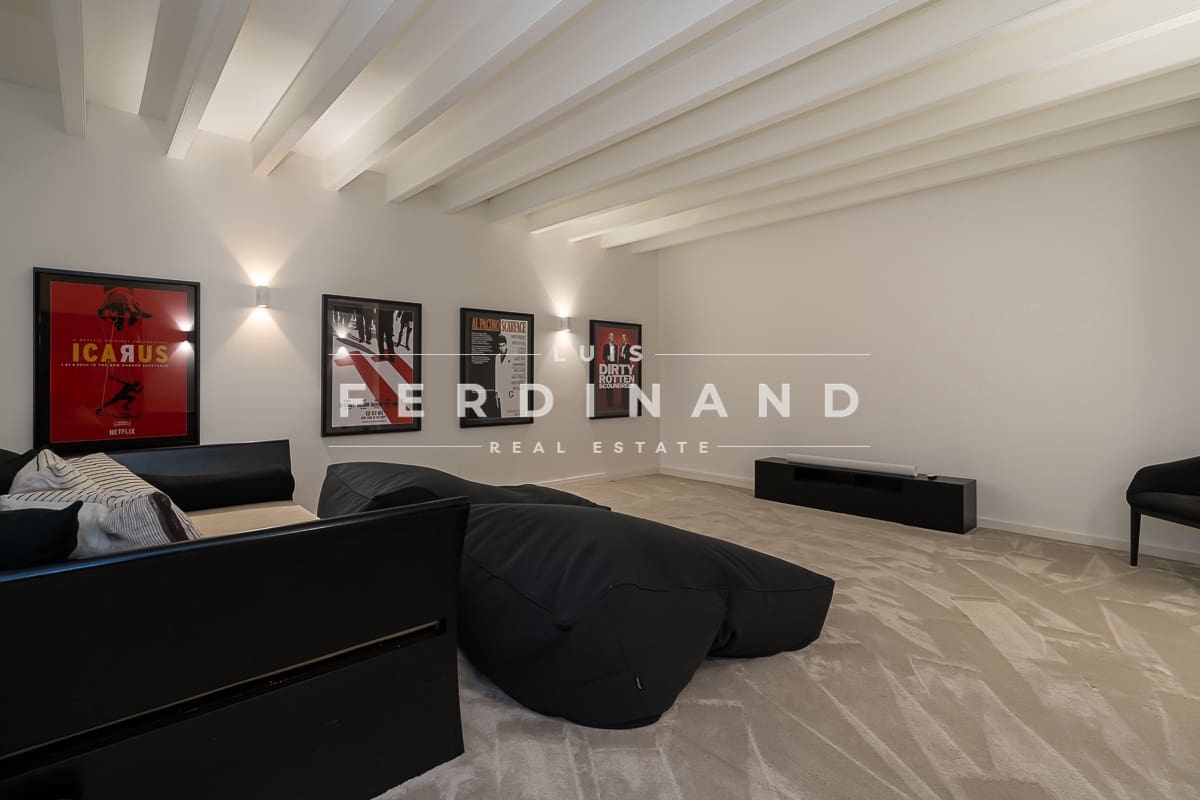 5 bedroom Finca/Country House for sale in Santa Maria del Cami with pool garage - € 11,500,000 (Ref: 9372071)