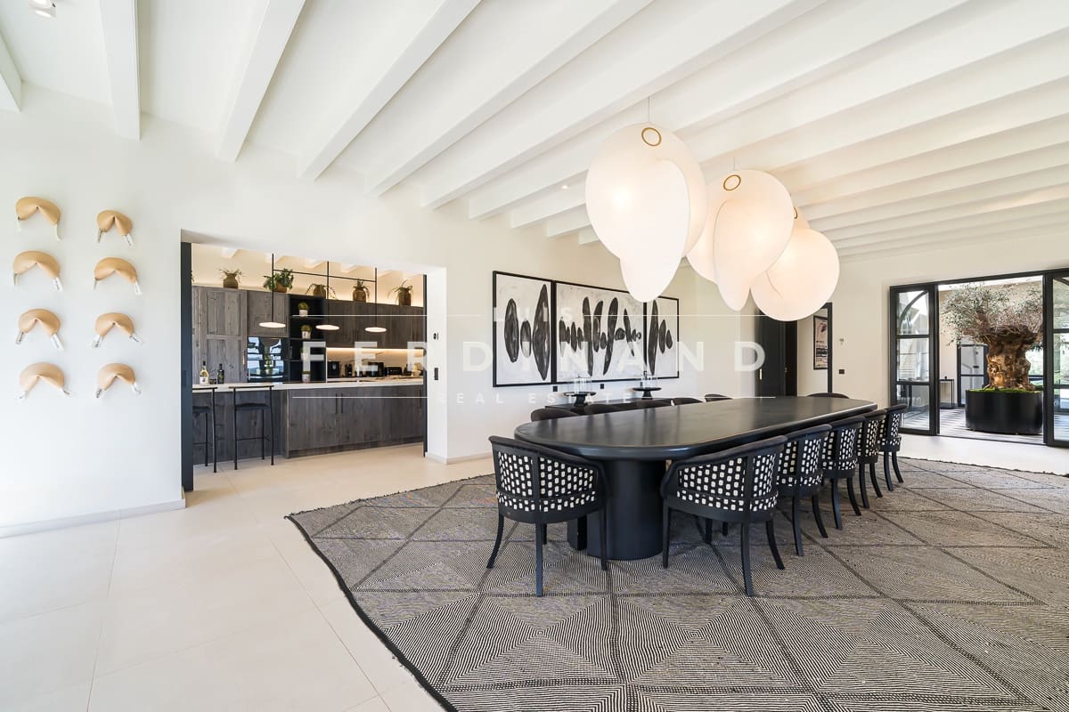 5 bedroom Finca/Country House for sale in Santa Maria del Cami with pool garage - € 11,500,000 (Ref: 9372071)