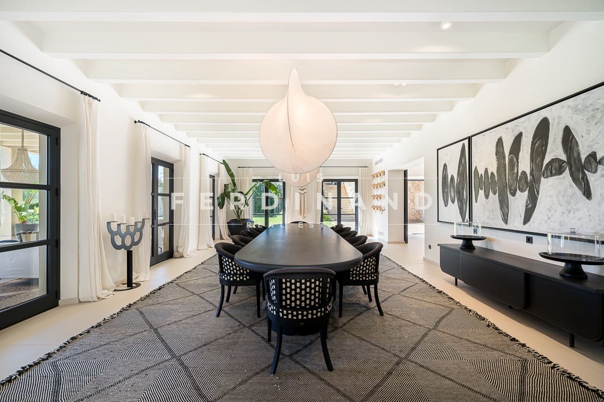 5 bedroom Finca/Country House for sale in Santa Maria del Cami with pool garage - € 11,500,000 (Ref: 9372071)