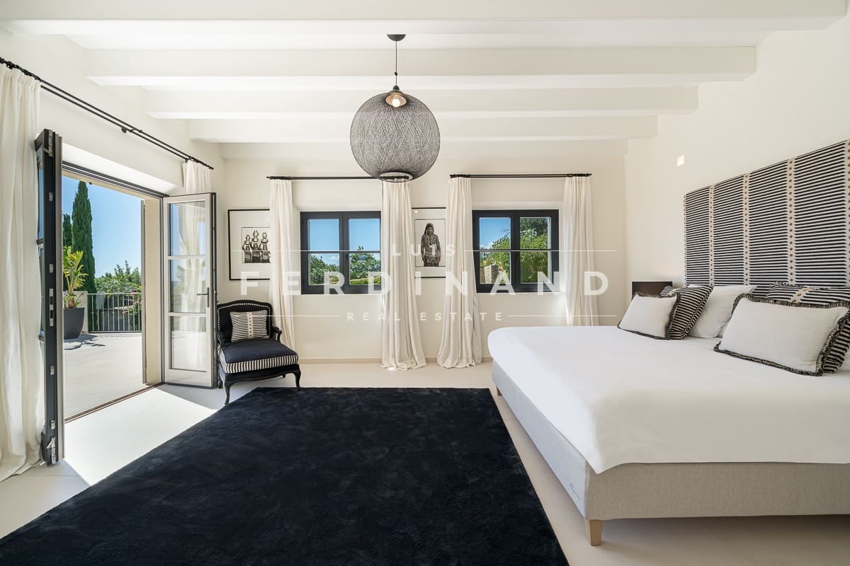 5 bedroom Finca/Country House for sale in Santa Maria del Cami with pool garage - € 11,500,000 (Ref: 9372071)