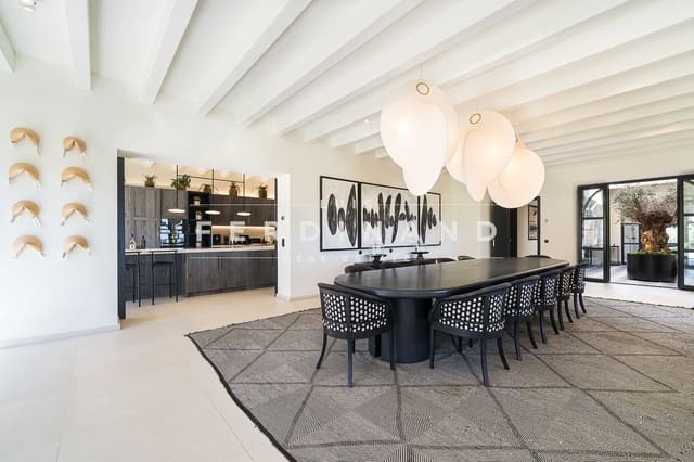 5 slaapkamer Finca/Landhuis te koop in Santa María del Camí met zwembad garage - € 11.500.000 (Ref: 9372071)