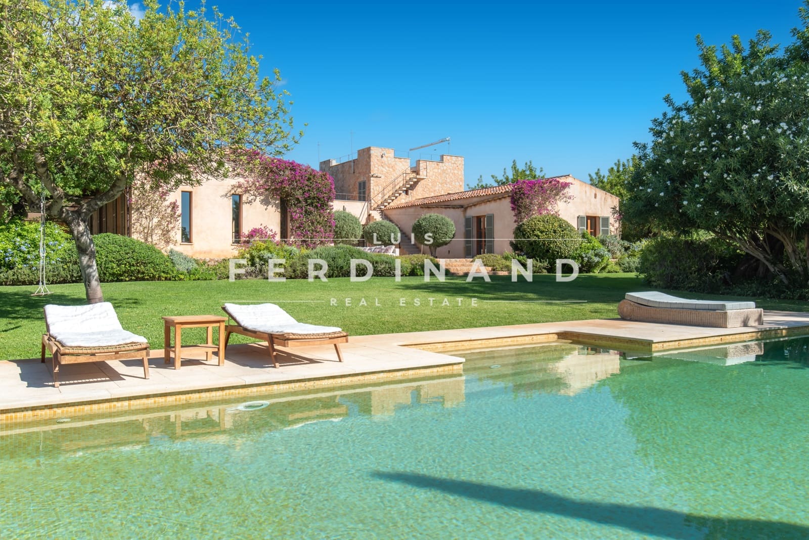 5 bedroom Finca/Country House for sale in Santa Maria del Cami with pool garage - € 6,600,000 (Ref: 9388170)