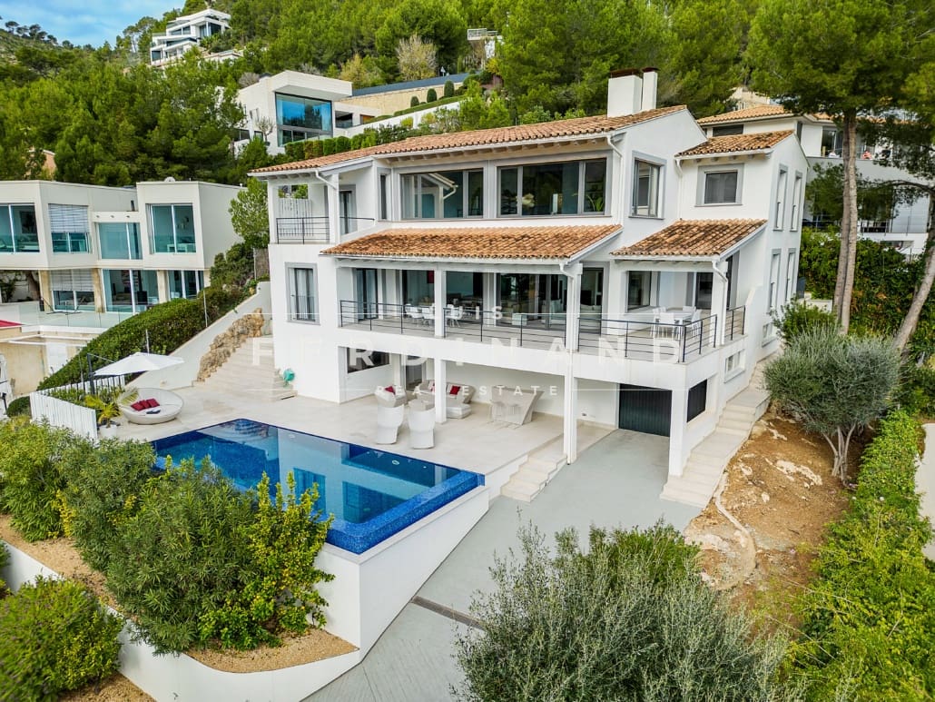 5 bedroom Villa for sale in Son Vida with pool garage - € 4,950,000 (Ref: 9606860)